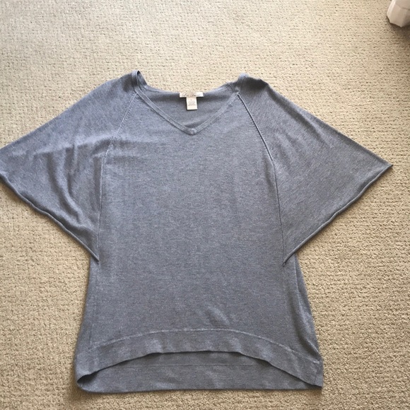 Sweater tunic with batwing cape sleeves - Picture 2 of 3